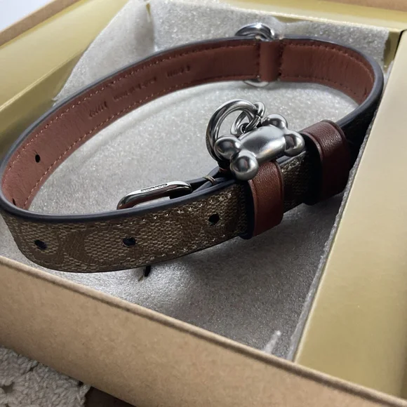 Coach dog collar small top